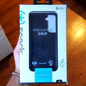 Speck Presidio 2 grip Samsung Galaxy s21 5g phone case